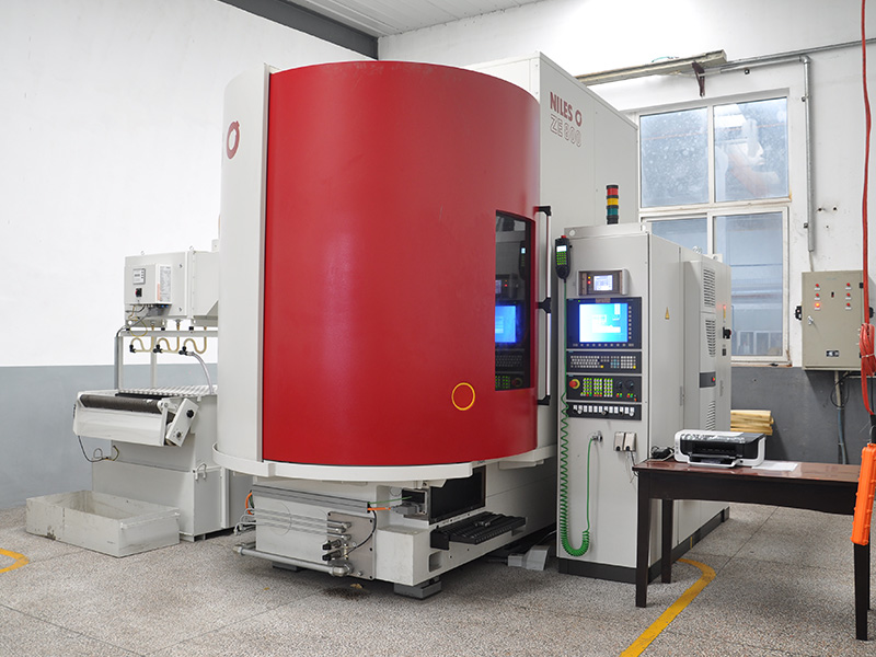 Germany NILES-ZE800 CNC grinding wheel grinding machine